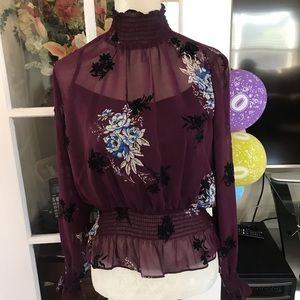 Women’s Top